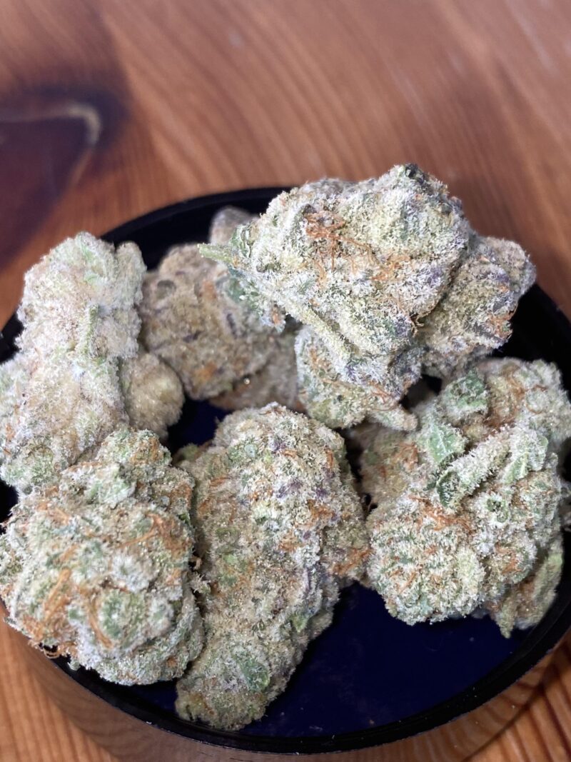 Buy Pineapple Fruz Strain Online in Germany | Creamy Tropical Flavor with Energetic Boost